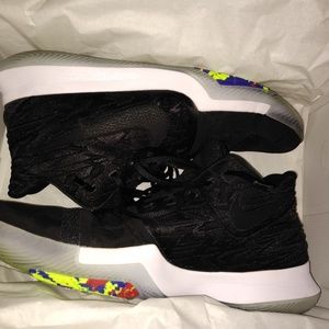 Nike Kyrie 3